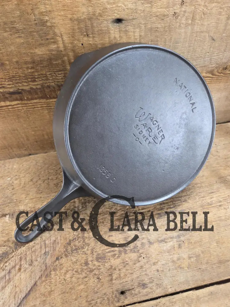 Tough to find! 1924 Wagner made National / Wagner Ware dual logo #8 (1358) Center logo cast iron skillet with Heat Ring