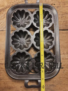 Tough to find. Gorgeous Wagner Ware 6 cup Cast Iron Turk Head Gem Pan! Collectors piece! Bakeware