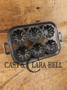 Tough to find. Gorgeous Wagner Ware 6 cup Cast Iron Turk Head Gem Pan! Collectors piece! Bakeware