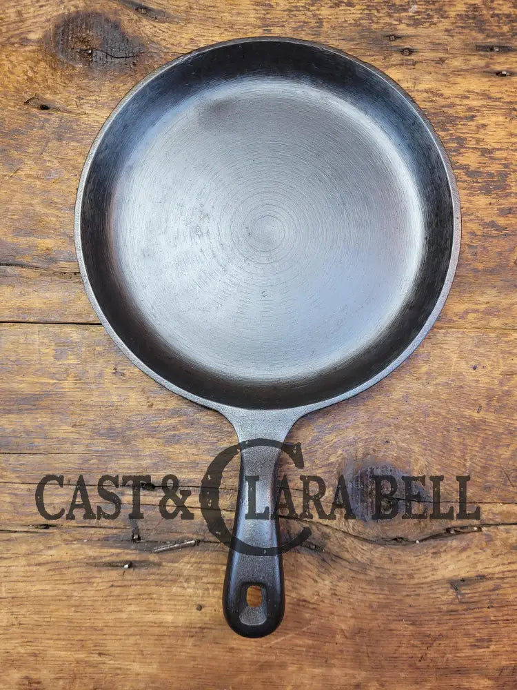 Tough To Find! Wagner Made Griswold Cast Iron Snack Skillet With Small Block Logo. Perfect For One