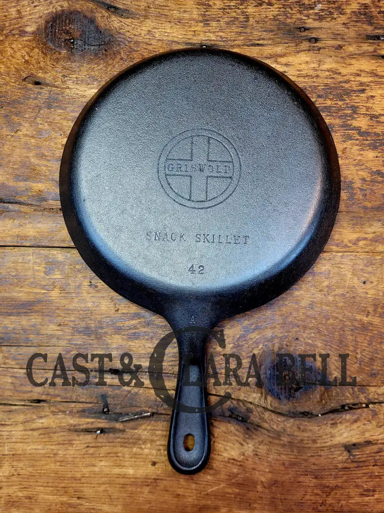 Tough To Find! Wagner Made Griswold Cast Iron Snack Skillet With Small Block Logo. Perfect For One