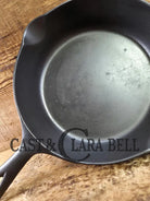 Tougher to find! Gorgeous early 1900’s Wapak #5 Block Logo Cast Iron Skillet with Heat Ring. Fully restored and ready