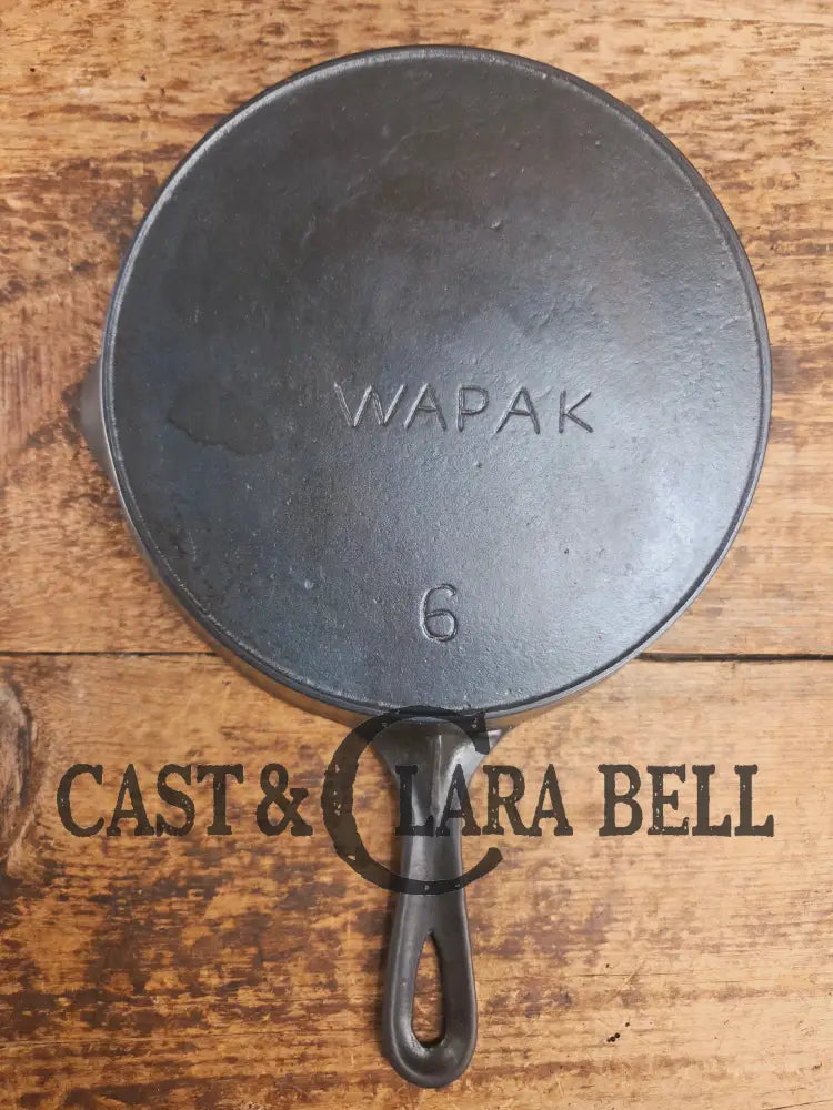 Tougher to find! Gorgeous early 1900’s Wapak #6 Block Logo Cast Iron Skillet with Heat Ring. Fully restored and ready