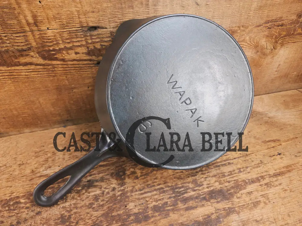 Tougher to find! Gorgeous early 1900’s Wapak #6 Block Logo Cast Iron Skillet with Heat Ring. Fully restored and ready