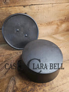 Tougher to find! Gorgeous early 1900’s Wapak #8 Stright Logo Cast Iron Dutch Oven. Fully restored and ready to use.