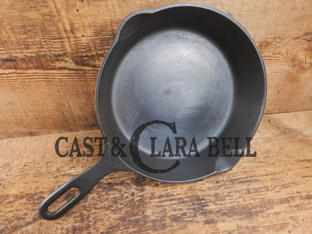 Tougher to find. Griswold Iron Mountain #6 Cast Iron Egg Skillet with Heat Ring 1081 Skillet