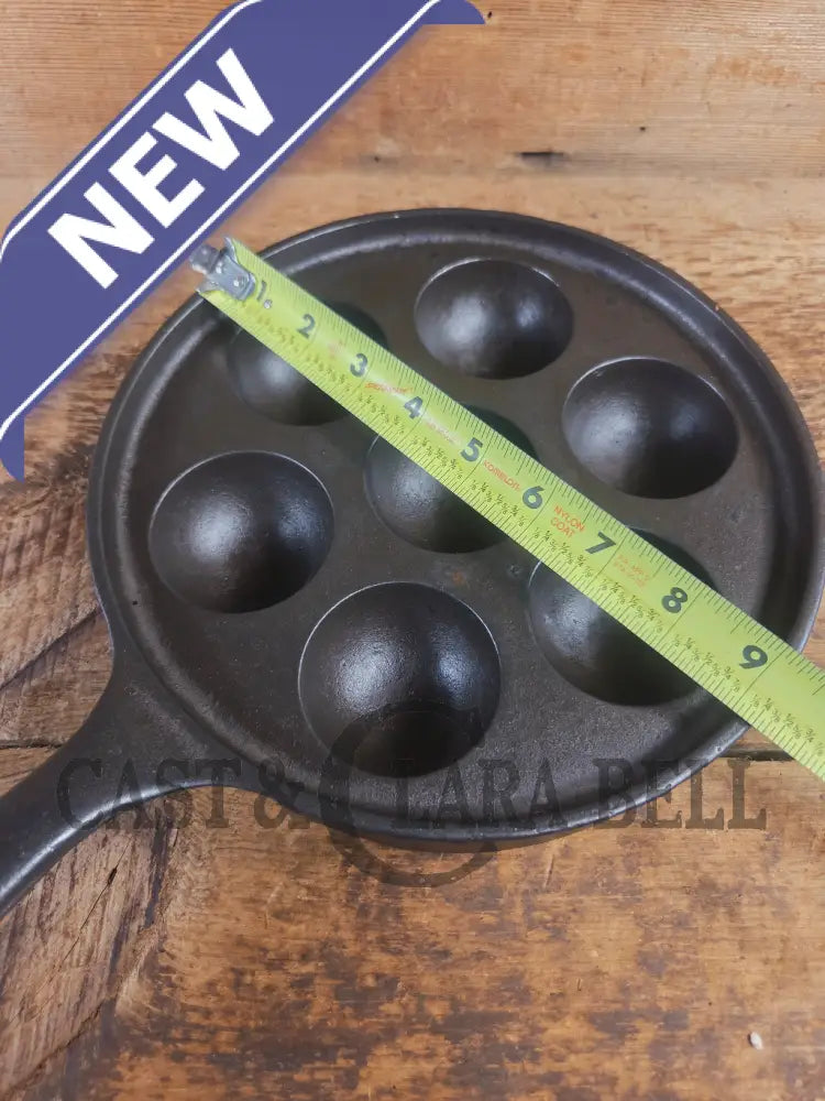 Trending! Beautiful Griswold No. 32 Cast Iron Aebleskiver 962. Awesome poached eggs! - Skillet