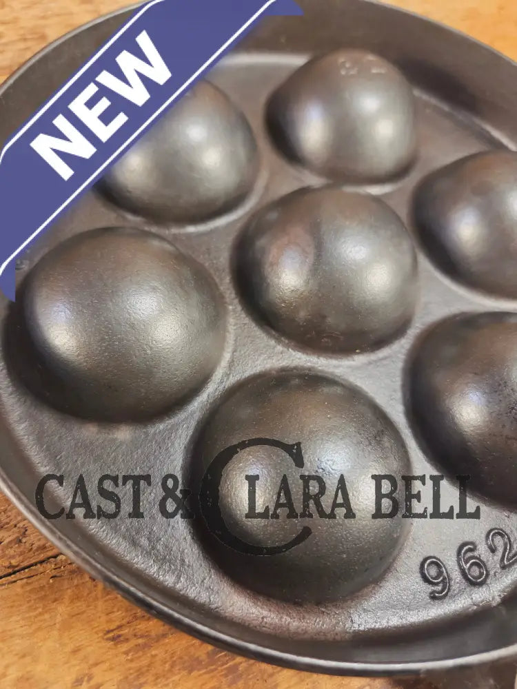 Trending! Beautiful Griswold No. 32 Cast Iron Aebleskiver 962. Awesome poached eggs! Skillet