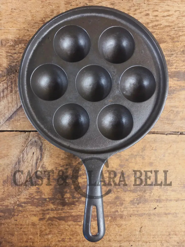 Trending! Beautiful Griswold No. 32 Cast Iron Aebleskiver 962. Awesome poached eggs! - Skillet