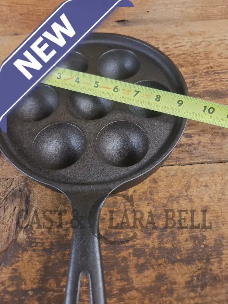 Trending! Beautiful Griswold No. 32 Cast Iron Aebleskiver 962. Awesome poached eggs! - Skillet