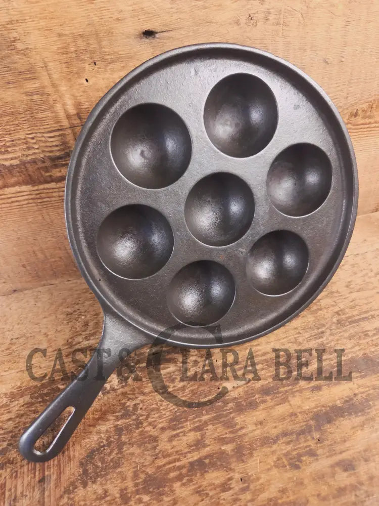 Trending! Beautiful Griswold No. 32 Cast Iron Aebleskiver 962. Awesome poached eggs! - Skillet