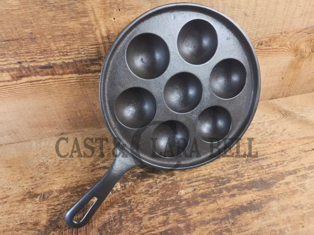 Trending! Beautiful Griswold No. 32 Cast Iron Aebleskiver 962. Awesome poached eggs! - Skillet
