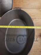 Turtle Top Style Wagner #5 Oval Roaster with Sawtooth drip lid and Stylized logo bottom Dutch Ovens Trivets & Kettles