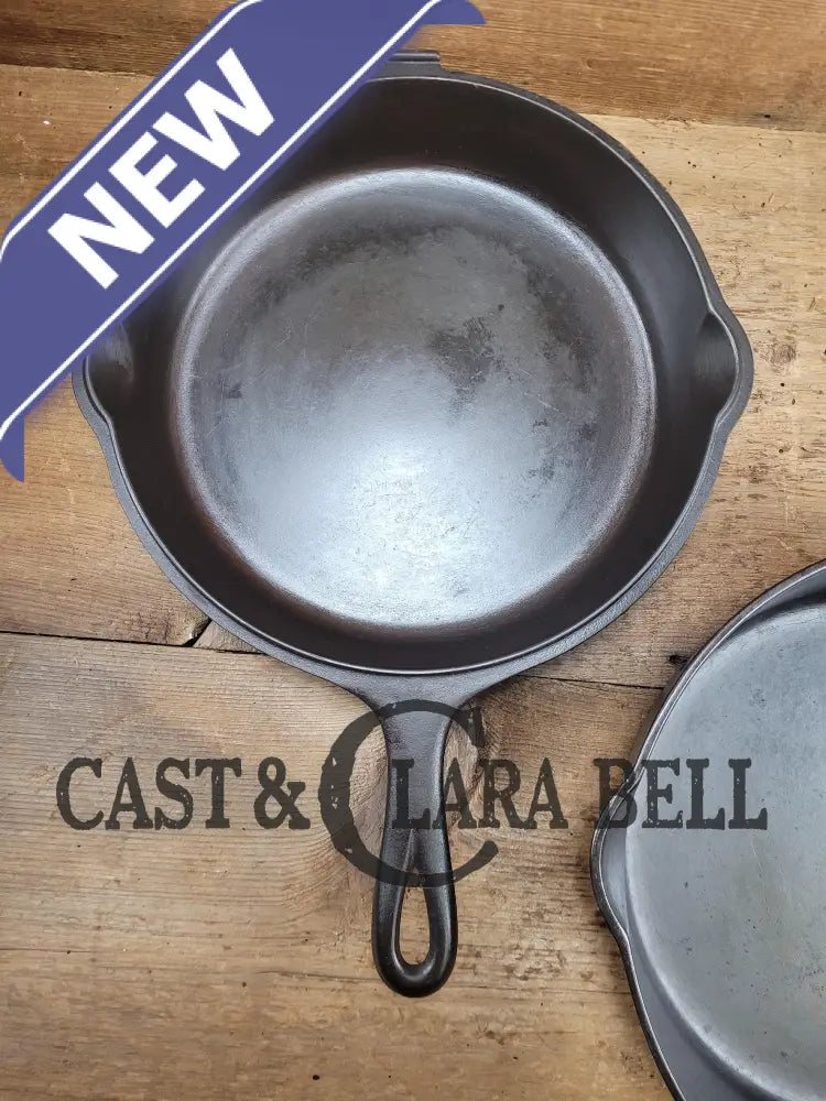 Two Skillets In One! 1930’S Griswold #80 Cast Iron Double Skillet (1102 And 1103 Skillets)