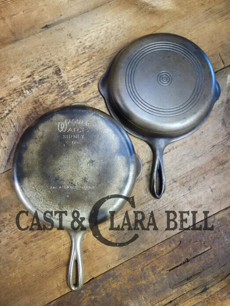 Two Skillets in one! 1930’s WagnerWare 1402 Cast Iron Double Skillet (1402 bottom and Bullseye Top) Skillet