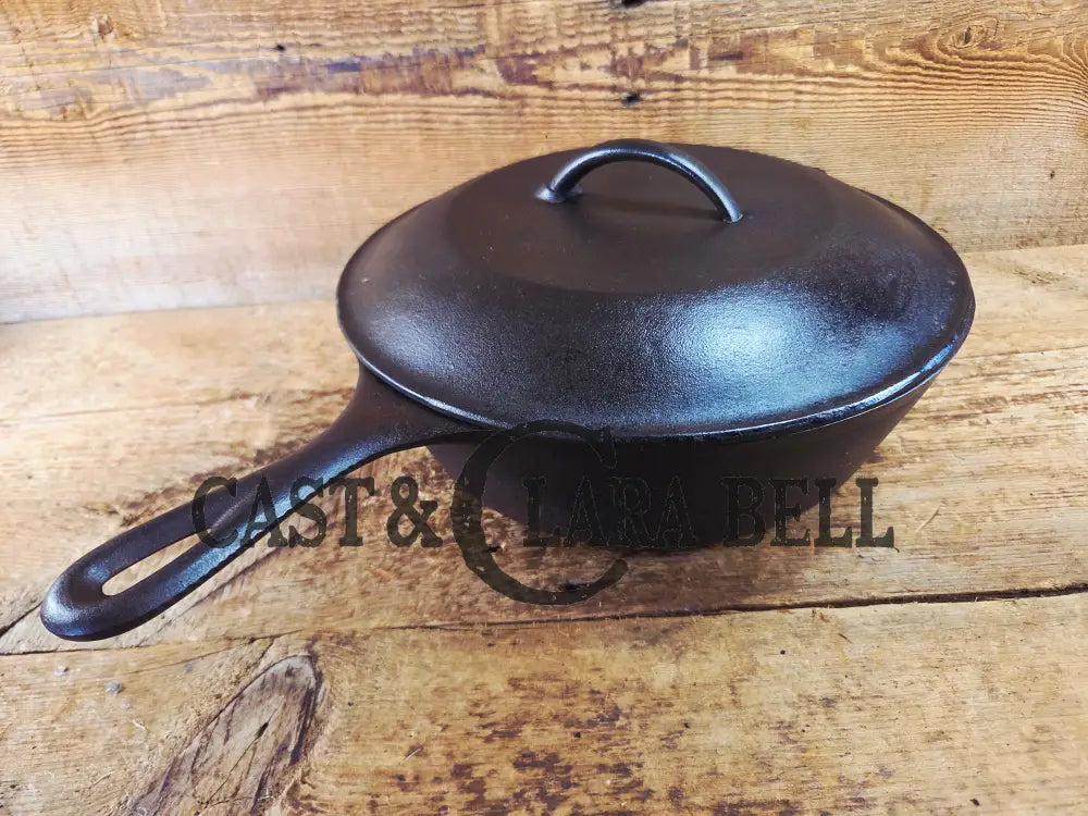Unique! 1930’s Era Lodge #8 DEEP Cast Iron Skillet (Chicken Fryer) with 3 Notch Heat Ring. Raised Blob makers mark and