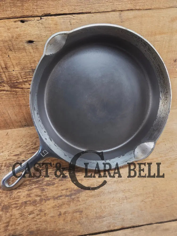 Unique! 1930’s Griswold #9 Duo-Chrome Skillet with Large Block Logo and Smooth Bottom 710 Skillet