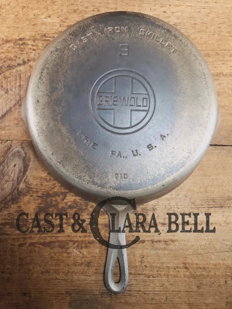 Unique! 1930’s Griswold #9 Duo-Chrome Skillet with Large Block Logo and Smooth Bottom 710 Skillet