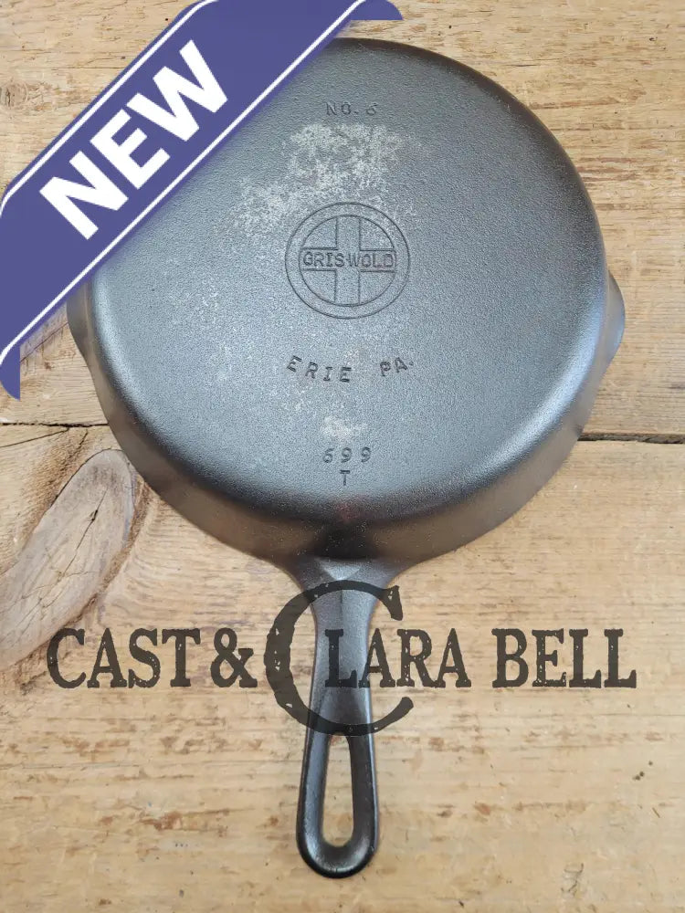 UNIQUE! 1940’s Griswold #6 Cast Iron Skillet with Small Block Logo Flat handle and Smooth Bottom 699 T