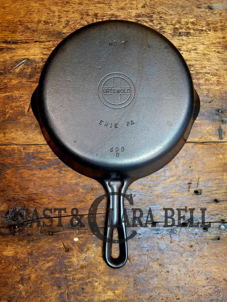 Unique! 1940S Griswold #6 Cast Iron Skillet With Small Block Logo Grooved Handle And Smooth Bottom