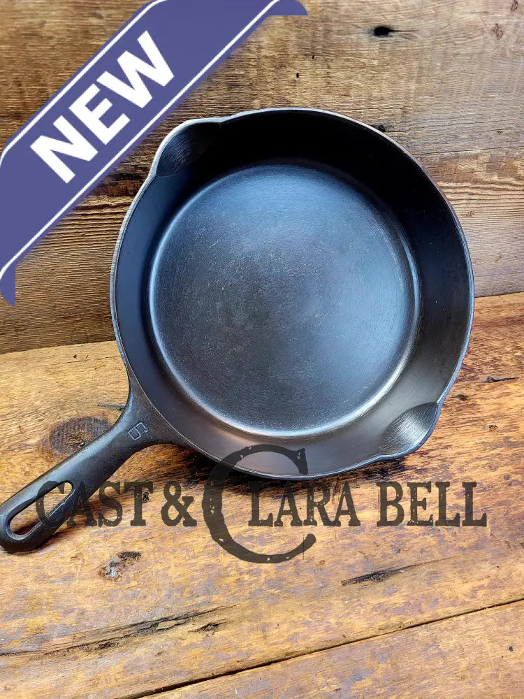 Unique! 1940’S Griswold #6 Cast Iron Skillet With Small Block Logo Grooved Handle And Smooth