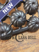 Unique and not seen often Wagner Ware 12 cup Cast Iron Turk Head Gem Pan Bakeware