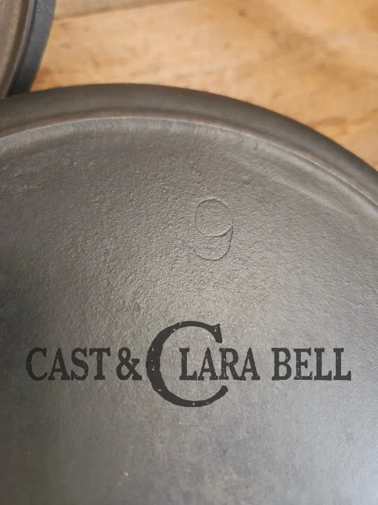Unique! Early 1900’s Era Lodge #9 DEEP Cast Iron Skillet (Chicken Fryer) with No Notch Heat Ring - Skillet