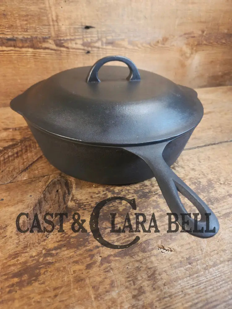 Unique! Early 1900’s Era Lodge #9 DEEP Cast Iron Skillet (Chicken Fryer) with No Notch Heat Ring - Skillet