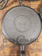 Unique! Early 1900’s Griswold New American Style No. 8 Cast Iron Waffle Iron Low Base 884 Patent 1901. 976/977 paddles