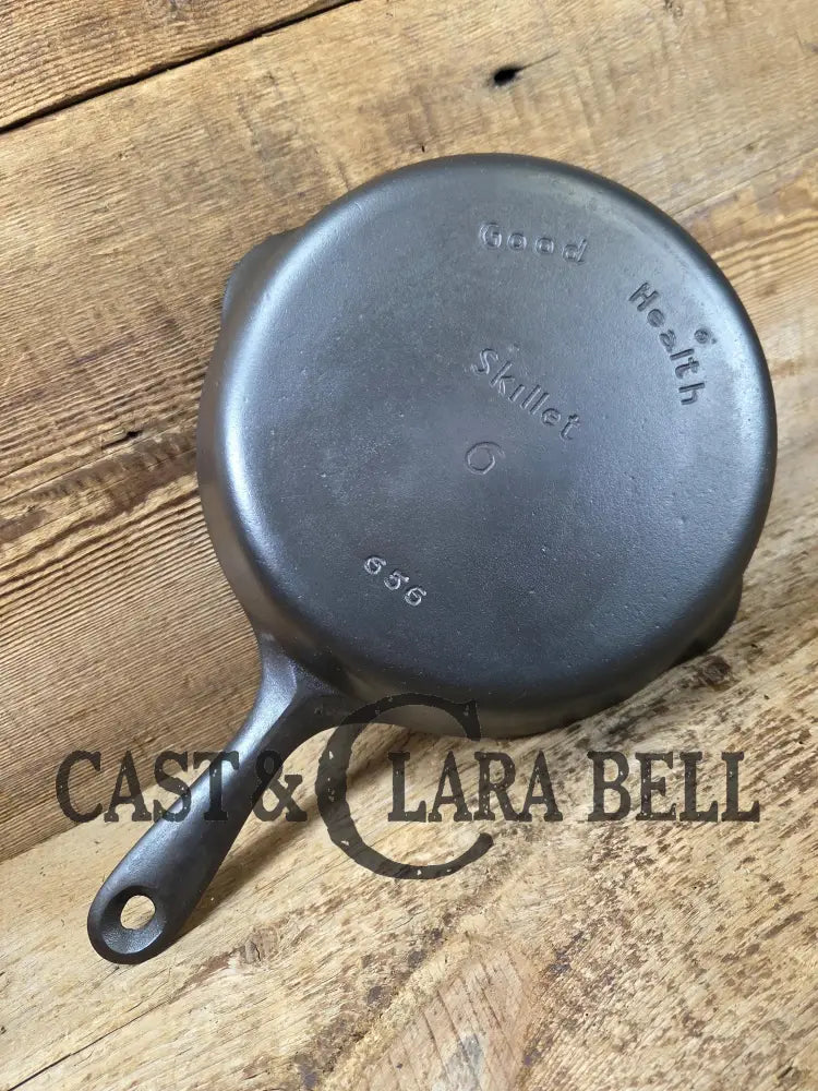 Unique gift idea! 1930’s Griswold’s Good Health #6 Skillet 656. Griswold made these for department stores Skillet
