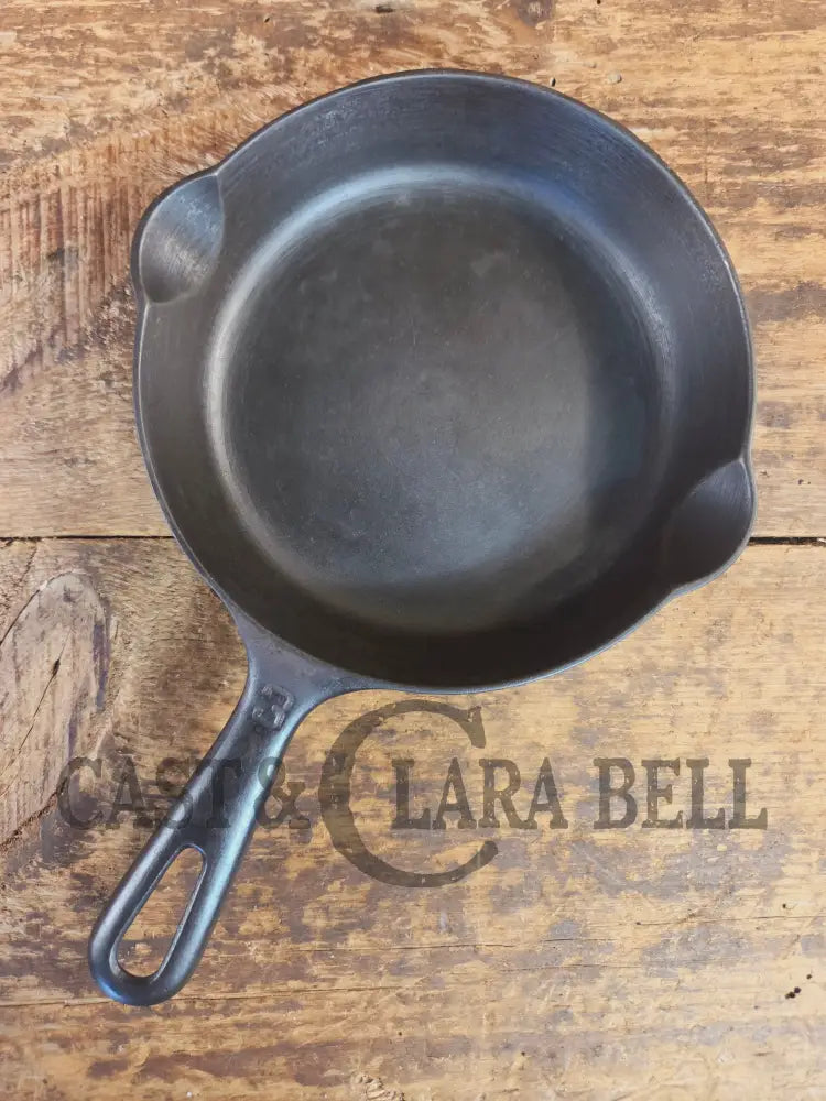 UNIQUE! Griswold No. 3 Skillet with MEDIUM Block Logo AND Groove Handle! Erie PA 709 - Skillet