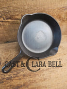 Unique! Griswold No. 4 Cast Iron Skillet with Small Block Logo Grooved Handle 702 A Skillet