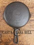 Unique! Griswold No. 4 Cast Iron Skillet with Small Block Logo Grooved Handle 702 C Skillet