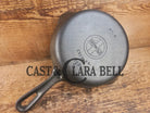 Unique! Griswold No. 4 Cast Iron Skillet with Small Block Logo Grooved Handle 702 C Skillet