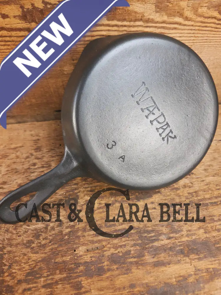 Unique Wapak #3 Straight tapered logo cast iron egg skillet Skillet