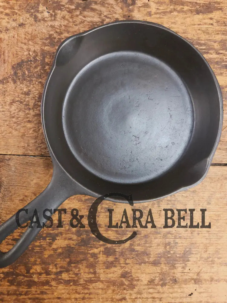 Unique Wapak #3 Straight tapered logo cast iron egg skillet Skillet