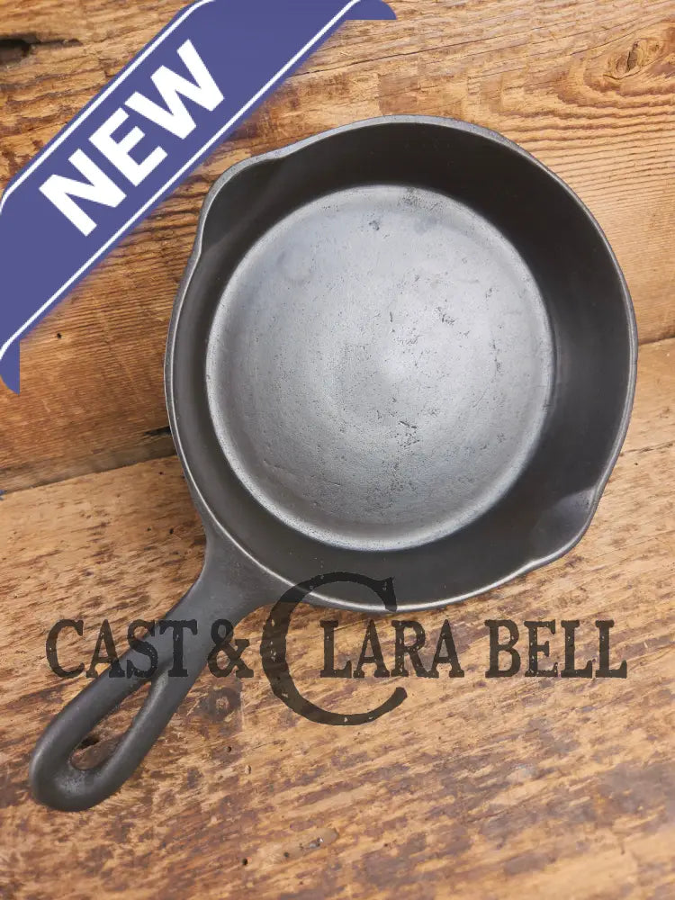 Unique Wapak #3 Straight tapered logo cast iron egg skillet Skillet