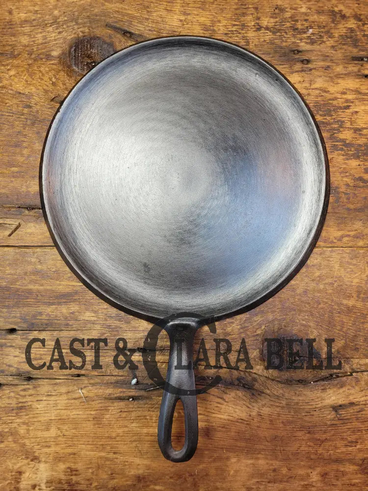 Unknown #8 Cast Iron Round Griddle. Beautiful Swirls! Possibly Lodge Piece Of Americana! Griddle