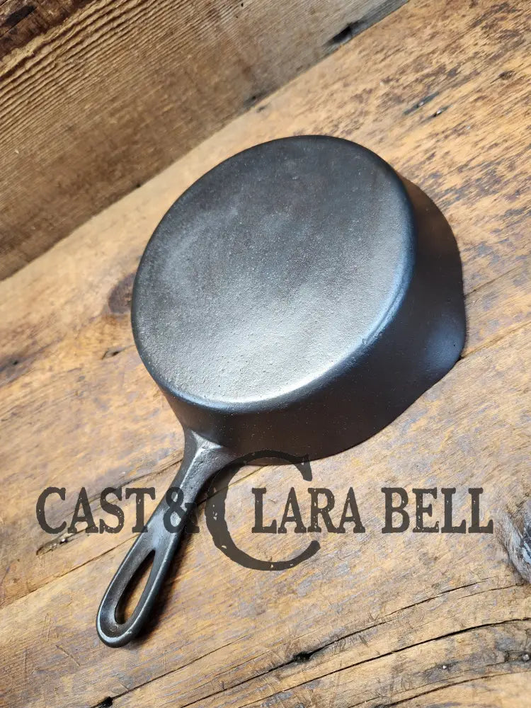 Unknown Foundry! #5 Cast Iron Skillet. (Possible Birdsboro) An Awesome Daily User For The Start Of