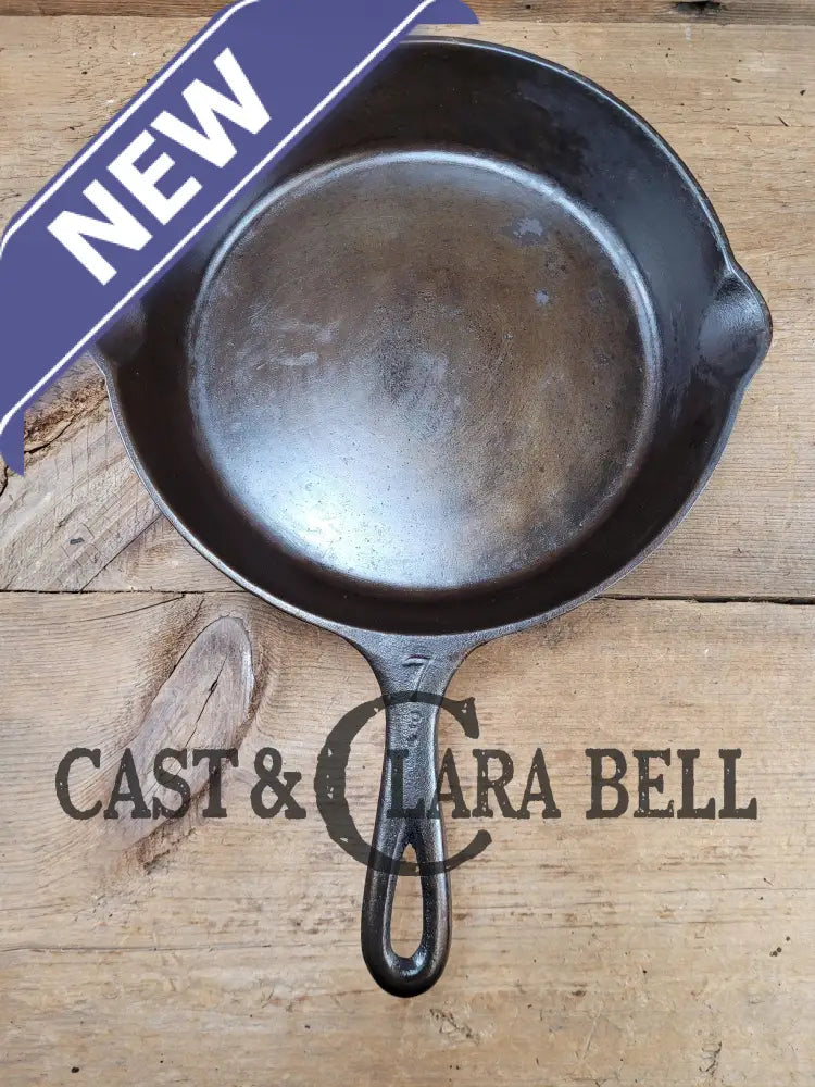 Unknown Foundry! #7 ’P Pan’ Lodge Style Skillet With Heat Ring.