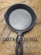 Unknown mystery egg skillet. Really cool daily user to own and use. Very similar to unmarked Wagner P on handle (SC24)