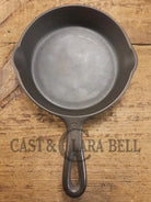 Unknown mystery egg skillet. Really cool daily user to own and use. Very similar to unmarked Wagner SC24