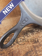 Unknown pointy handled #8 cast iron skillet. Beautiful skillet amazing daily user - Skillet