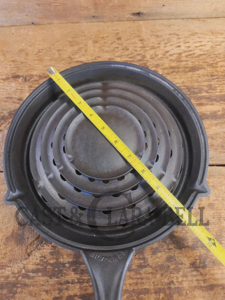 Very Cool 1 of 2 Silver Co. Brooklyn Broiler top. Great as a standalone or a set completer - Skillet