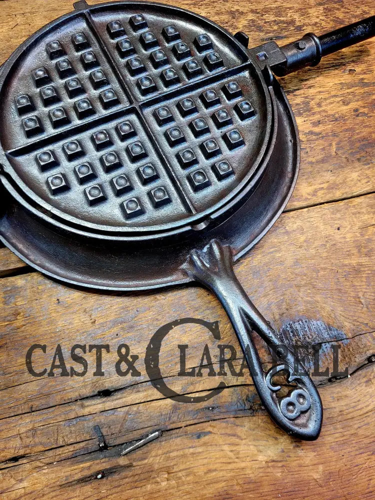 Very Cool! Early 1900’S Fanner Mfg Co No. 8 Crescent Cast Iron Waffle Maker With Low Base. Harder