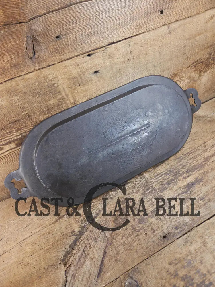 Very cool! Late 1800’s Antique Gate-marked #8 Cast Iron Griddle/Sad Iron Heater. Ornate fancy handles awesome for