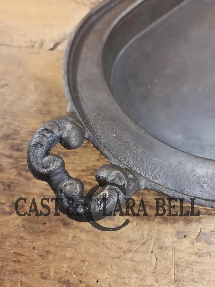 Very cool! Late 1800’s Antique Gate-marked #8 Cast Iron Griddle/Sad Iron Heater. Ornate fancy handles awesome for