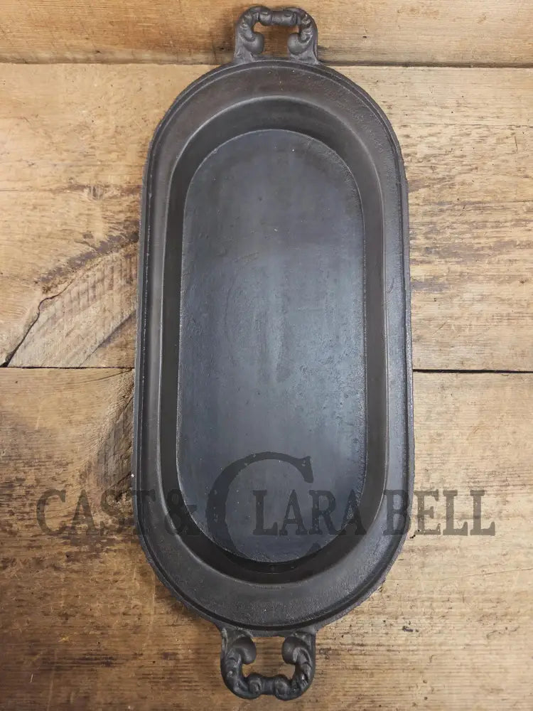 Very cool! Late 1800’s Antique Gate-marked #8 Cast Iron Griddle/Sad Iron Heater. Ornate fancy handles awesome for