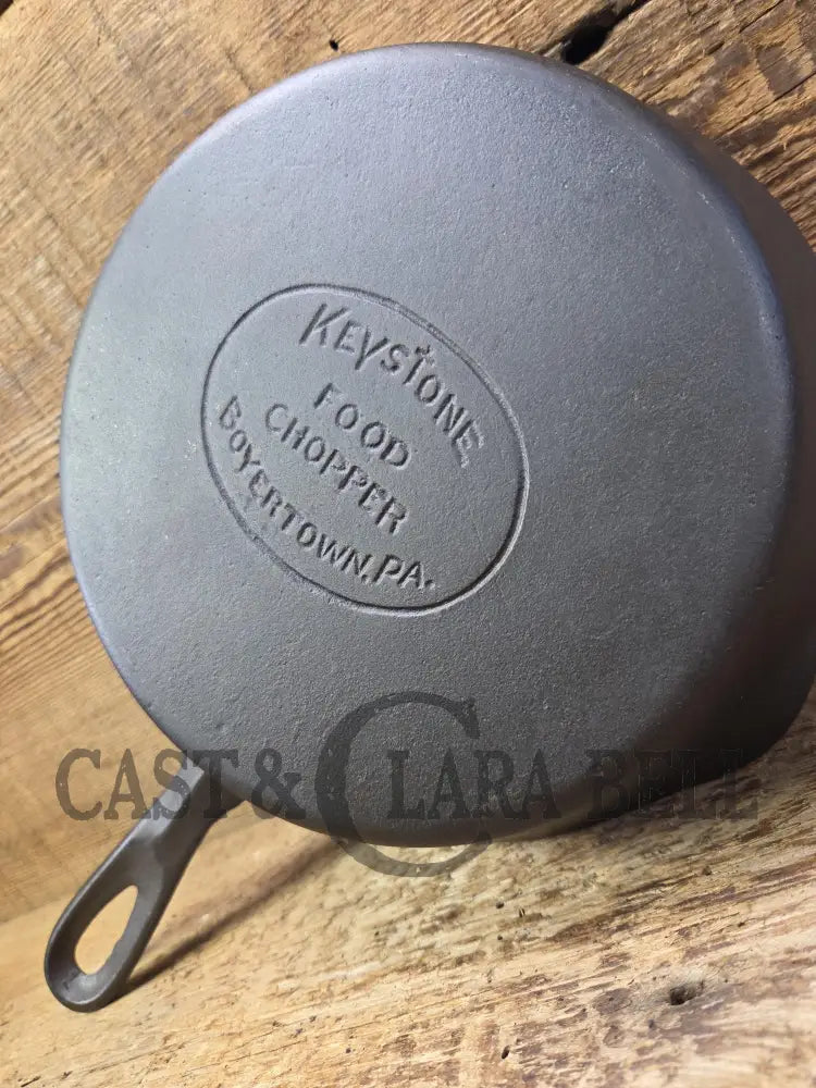 Very cool local PA piece. Boyertown PA ’Food Chopper’ saute skillet SC24