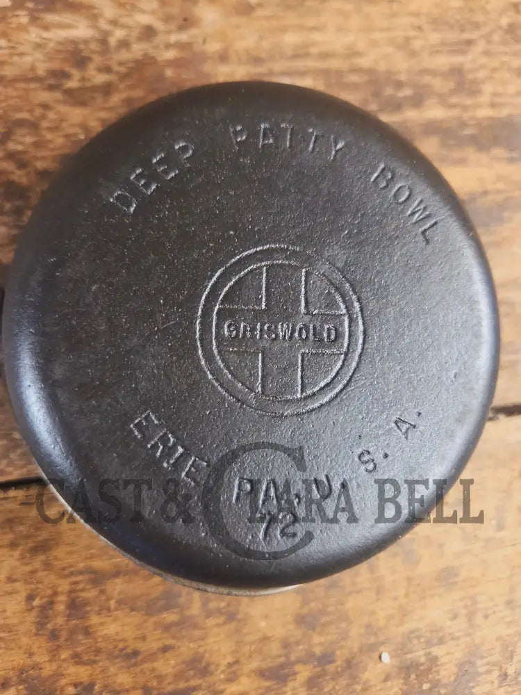 Very cool mini cast piece. 1940’s Griswold Cast Iron Patty Bowl with bailed handle. Great utility piece! - Dutch Ovens